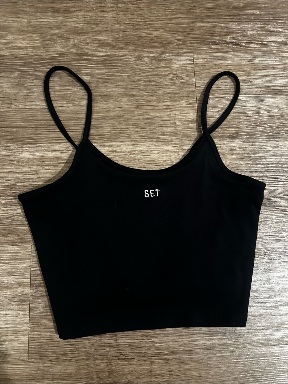 SET Active Cropped Black Tank